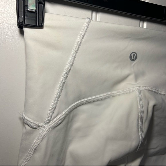 Lululemon Align White Capri Leggings Size 2 - Picture 5 of 11